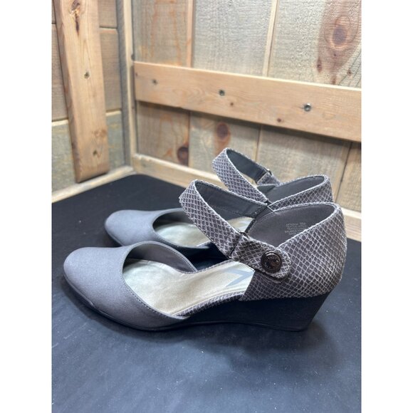 Anne Klein Sport Gray Textured Wedge Mary Jane Shoes Size 8 Pumps - Picture 9 of 10